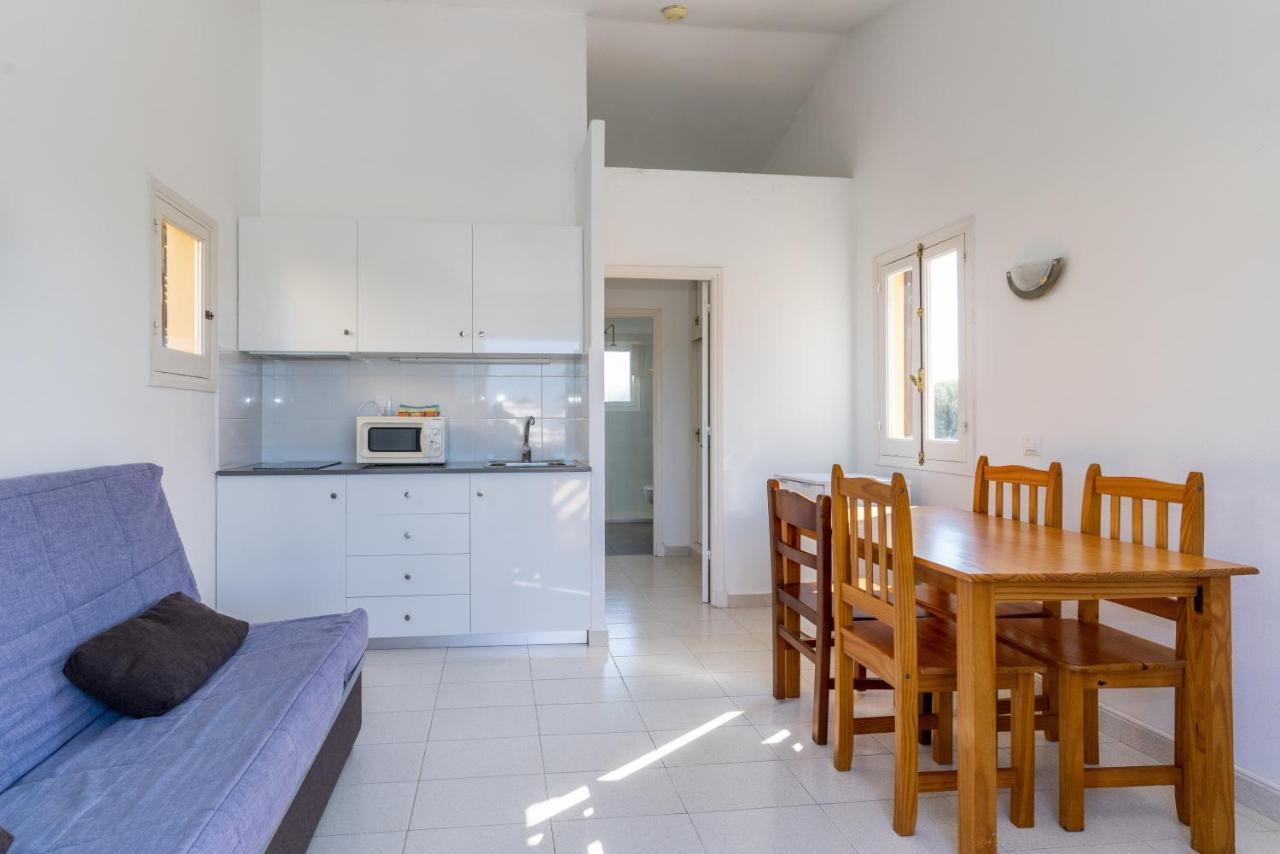 Apartamentos Ses Anneres Cala'N Blanes  ภายนอก รูปภาพ
